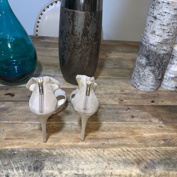 Jimmy Choo Lana T-Strap Suede Sandals - Picture 5 of 8